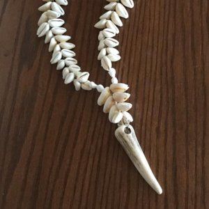 Handcrafted sea shell "Boho style" necklace